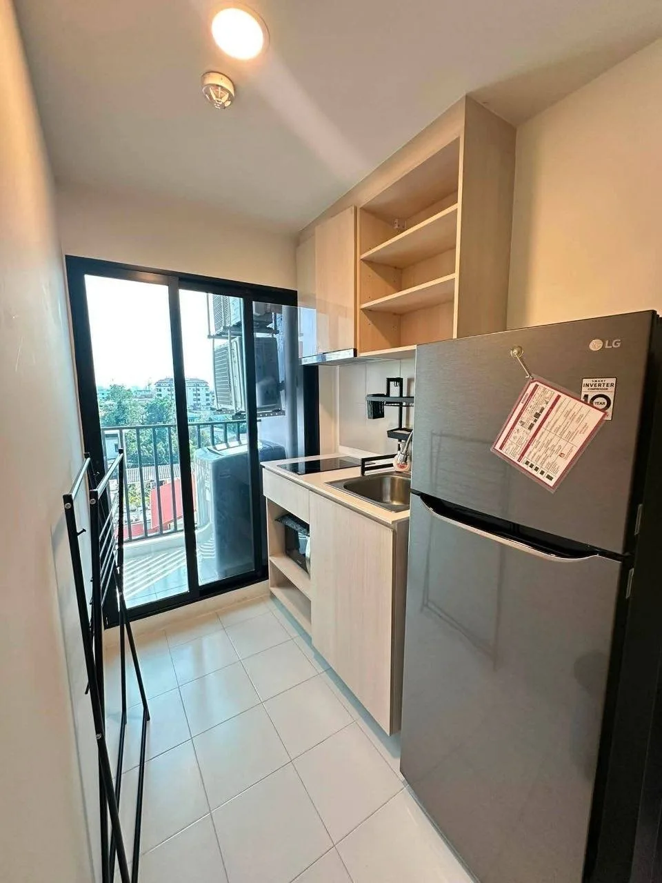 1 bedroom condo for rent in Ladprao Bangkok - living room view