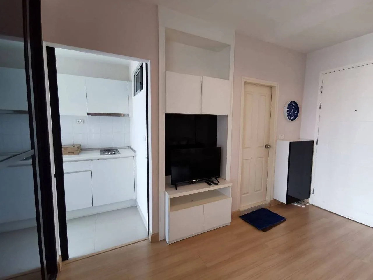 1 bedroom condo for rent in Ladprao Bangkok - balcony perspective