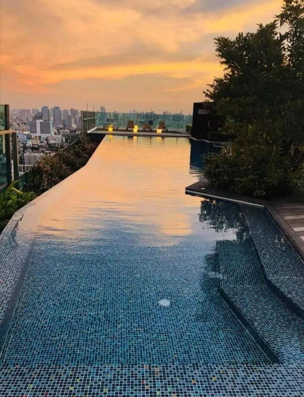 1 bedroom condo for rent in Ladprao Bangkok - balcony perspective