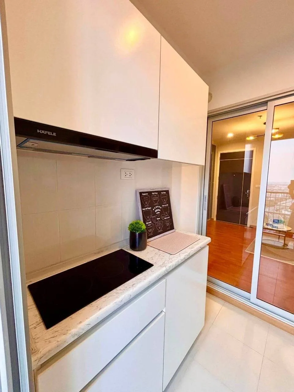 1 bedroom condo for rent in Bang Khae Bangkok - balcony perspective
