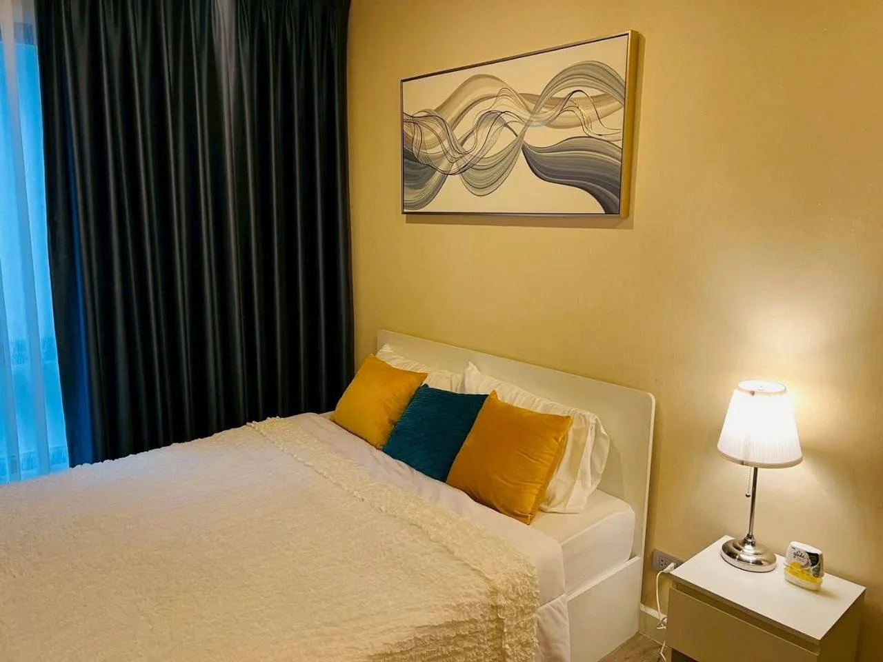 1 bedroom condo for rent in Bang Na Bangkok - bathroom and modern finishes