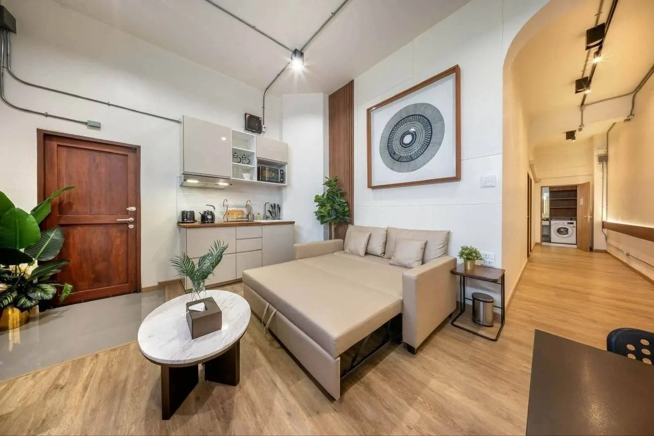 2 bedroom apartment for rent in Sao Ching Cha Bangkok - master bedroom interior