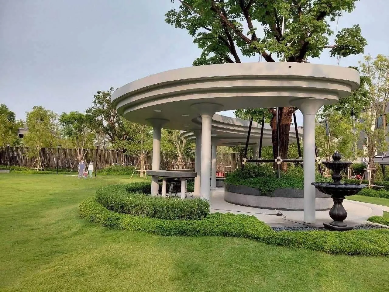 3 bedroom house for rent in Bang Na Bangkok - living room view