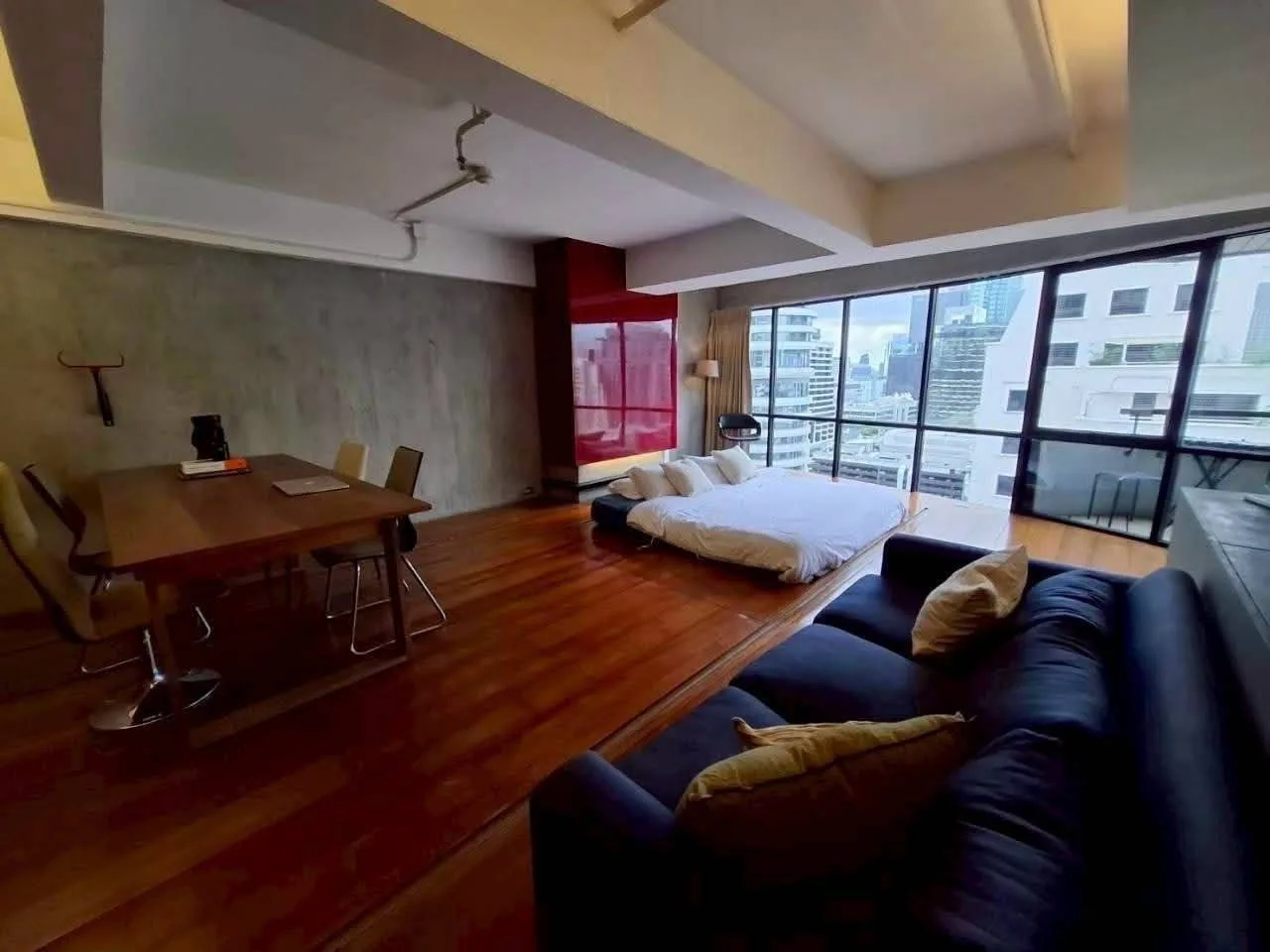 1 bedroom condo for rent in Rama 9 Bangkok - swimming pool and building amenities