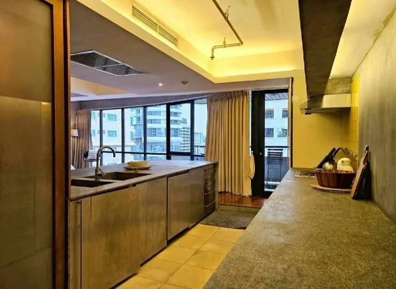 1 bedroom condo for rent in Rama 9 Bangkok - balcony perspective