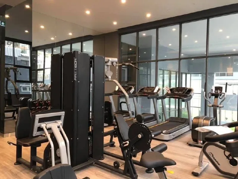 1 bedroom condo for rent in On Nut Bangkok - kitchen and dining area
