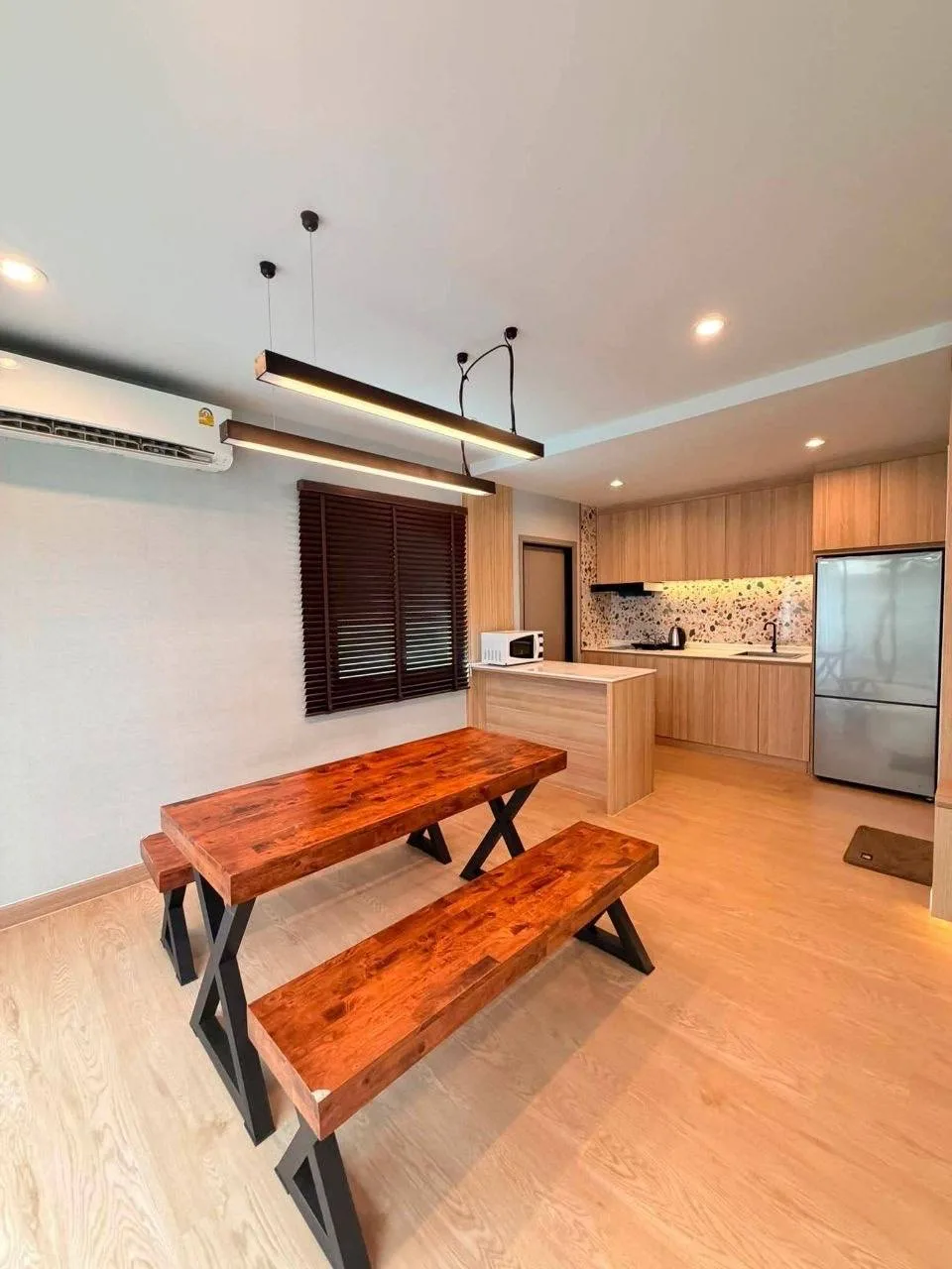 3 bedroom house for rent in Bang Na Bangkok - swimming pool and building amenities