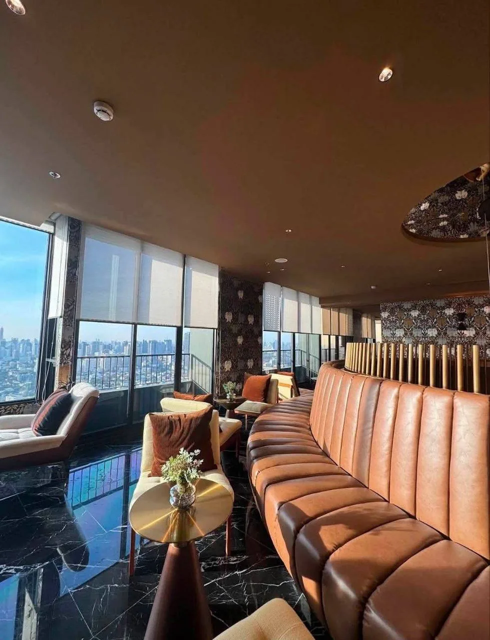 2 bedroom condo for rent in Thong Lo Bangkok - master bedroom interior
