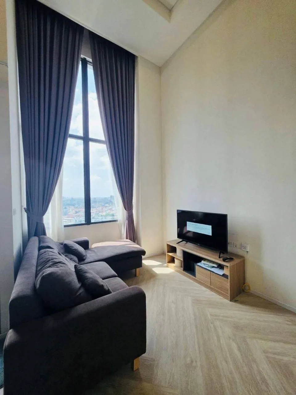 Siamese Sukhumvit 48 1-Bedroom Duplex Condo for Rent