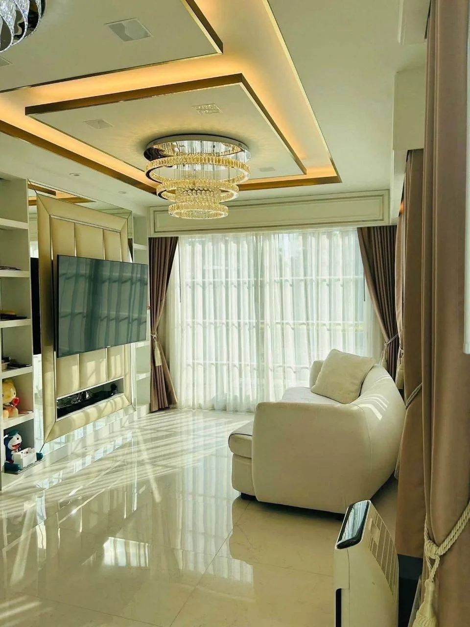 3 bedroom house for rent in Sathorn Bangkok - balcony perspective