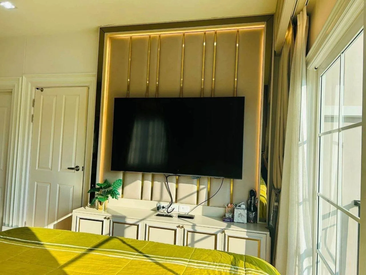3 bedroom house for rent in Sathorn Bangkok - bathroom and modern finishes