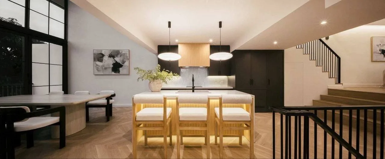 5 bedroom house for rent in Thong Lo Bangkok - bathroom and modern finishes