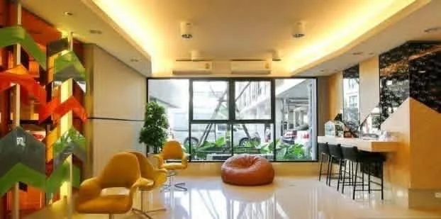 2 bedroom condo for rent in Sukhumvit Bangkok - bathroom and modern finishes