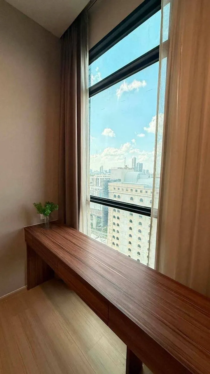 1 bedroom condo for rent in Thong Lo Bangkok - balcony perspective