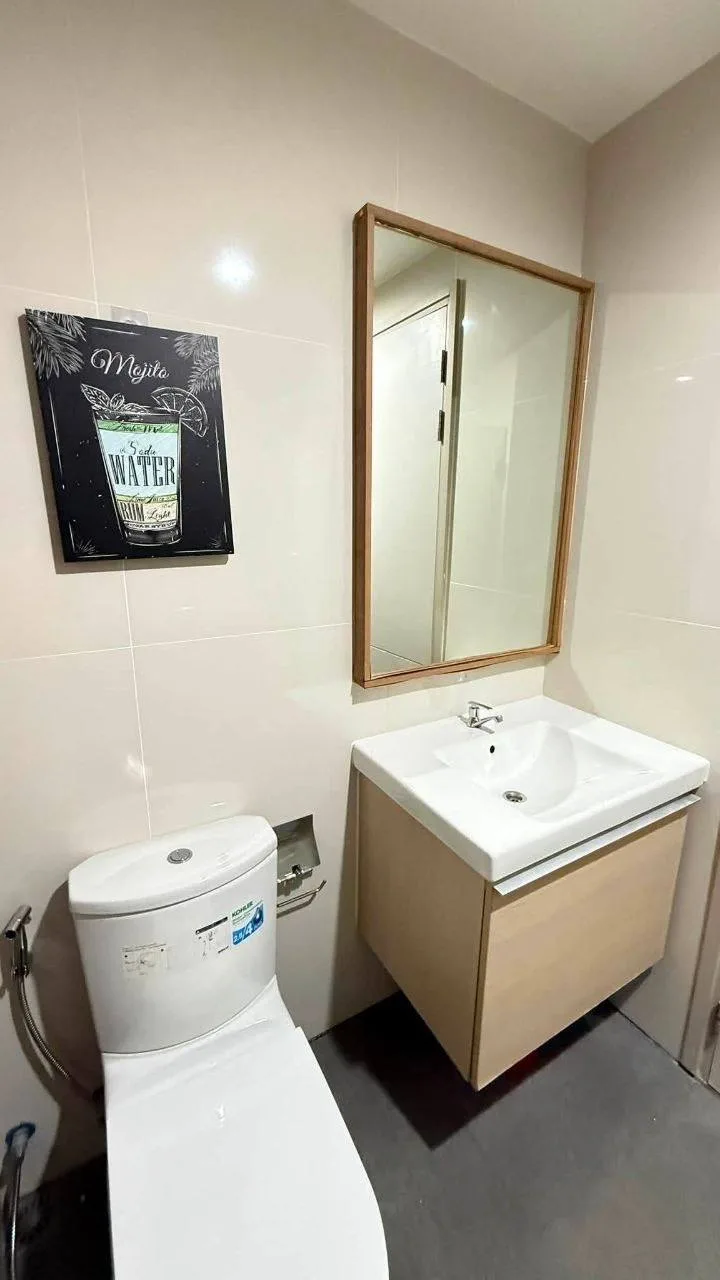 1 bedroom condo for rent in Thong Lo Bangkok - master bedroom interior
