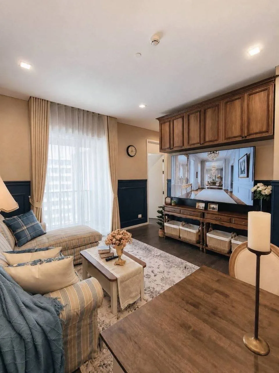 2 bedroom condo for rent in Ladprao Bangkok - bathroom and modern finishes