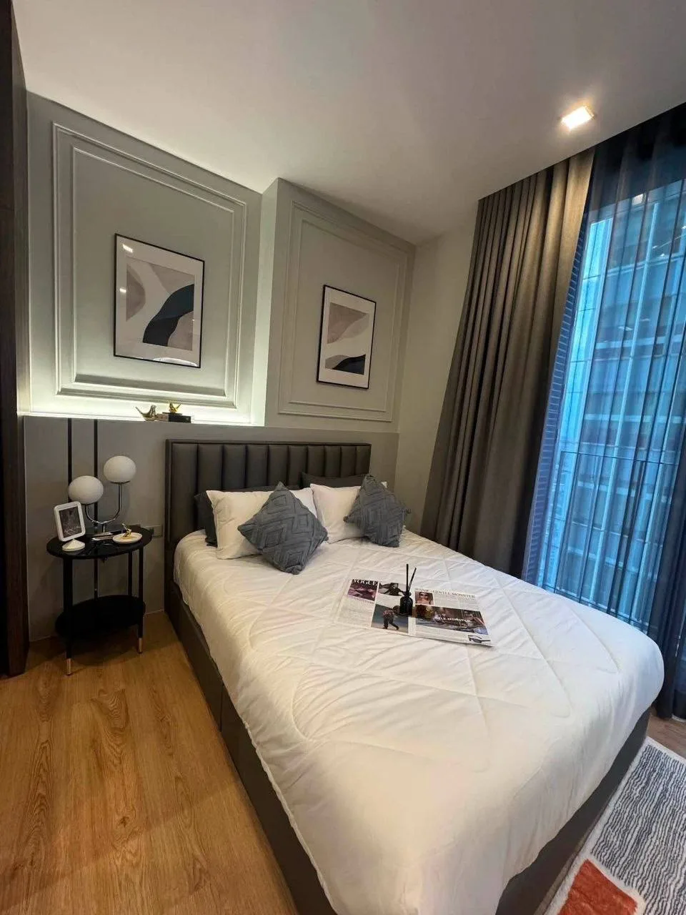 1 bedroom condo for rent in Phaya Thai Bangkok - master bedroom interior