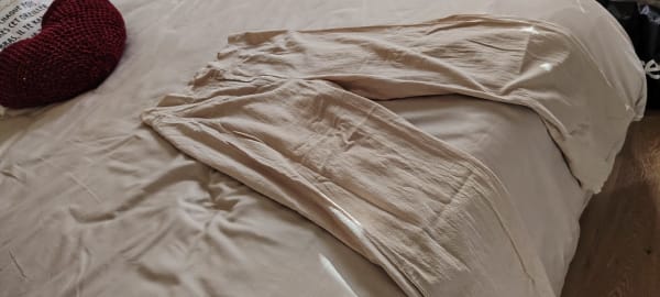 Photo de Pantalon fin beige