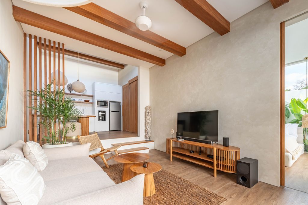 Villa Lyla 4