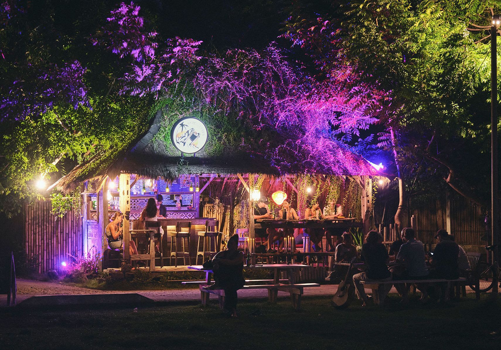 Exterior General Lees Cocktail Bar in Gili Trawangan
