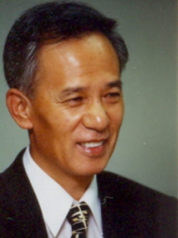 김홍신 의원 사진
