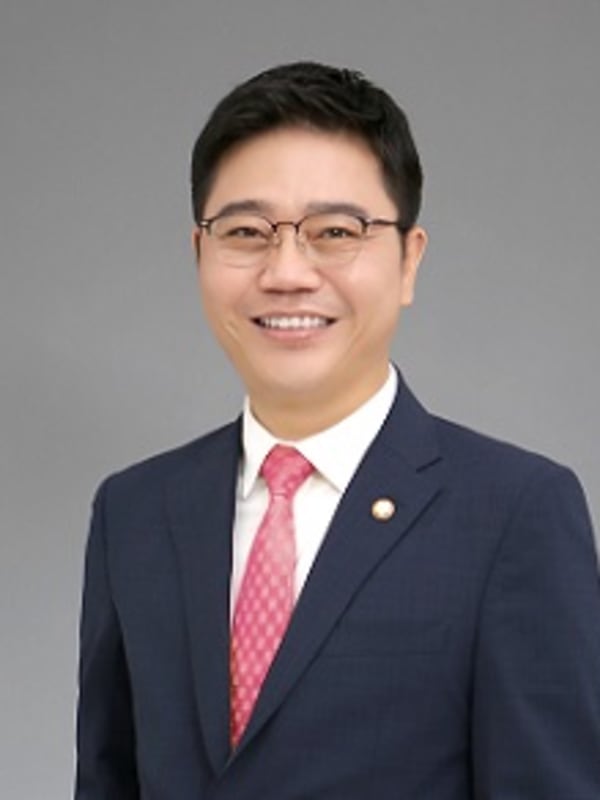 지성호 의원 사진
