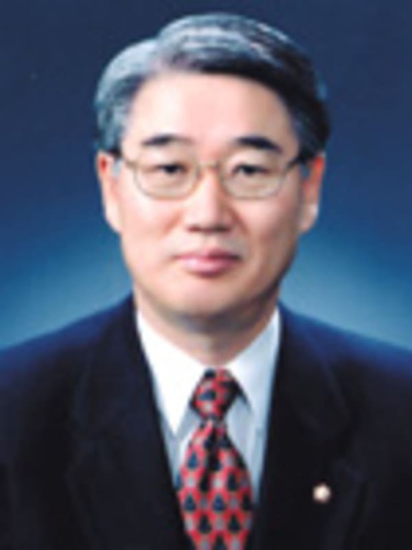 안택수 의원 사진
