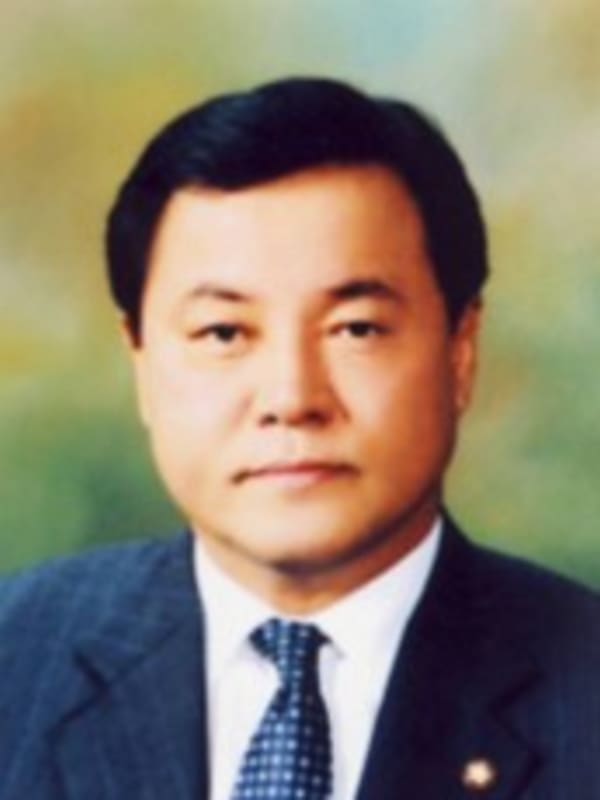 류근찬 의원 사진