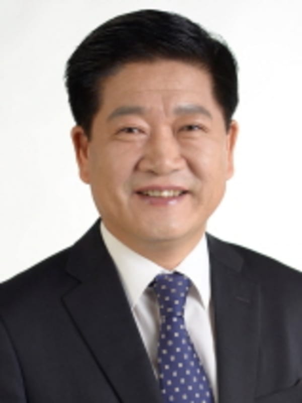 권명호 의원 사진
