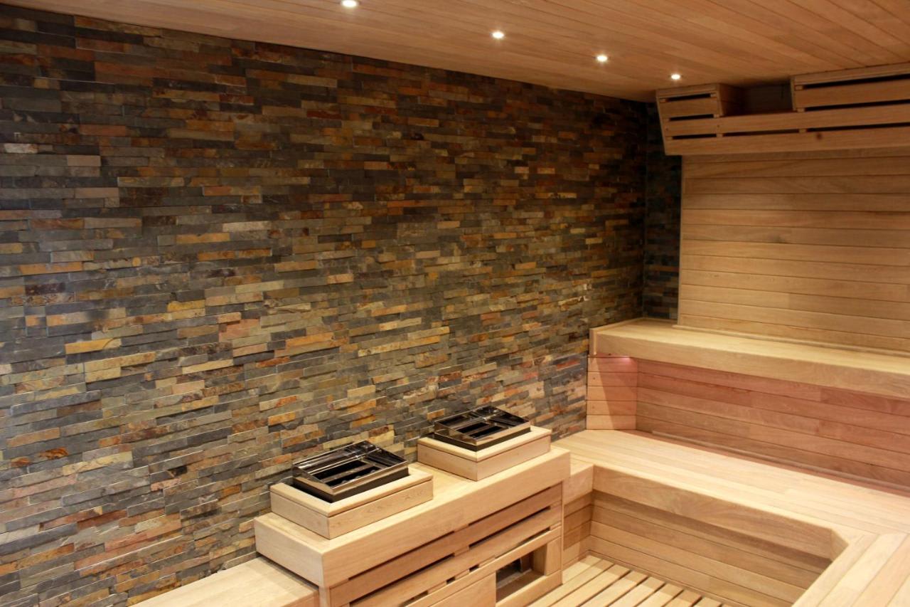 🍽️ Restaurants et activités