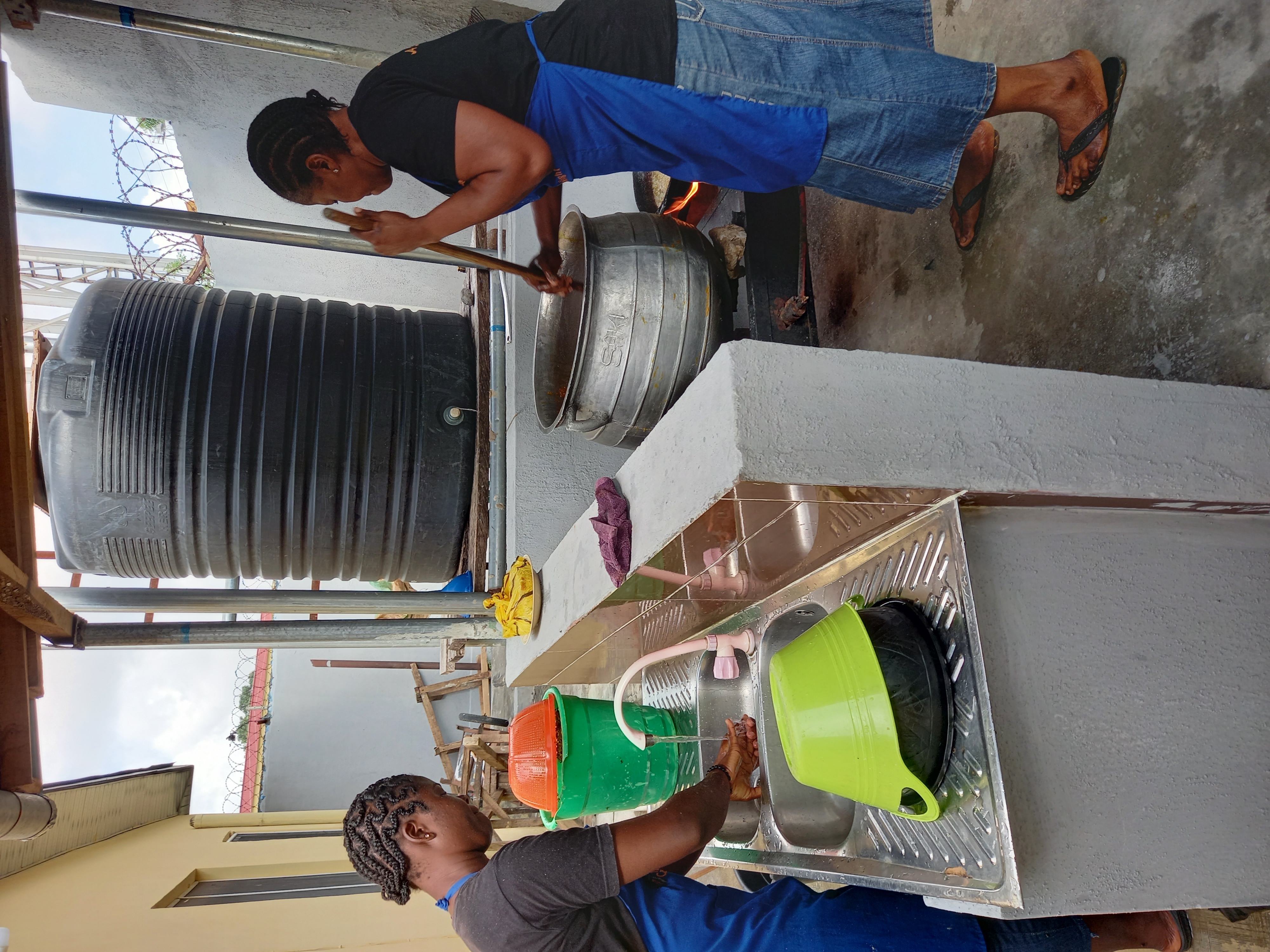 Mae's Kitchen Service