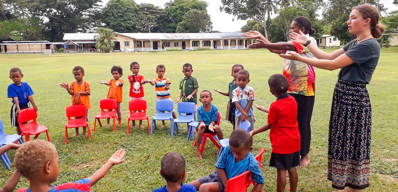 Teaching Kids in Fiji