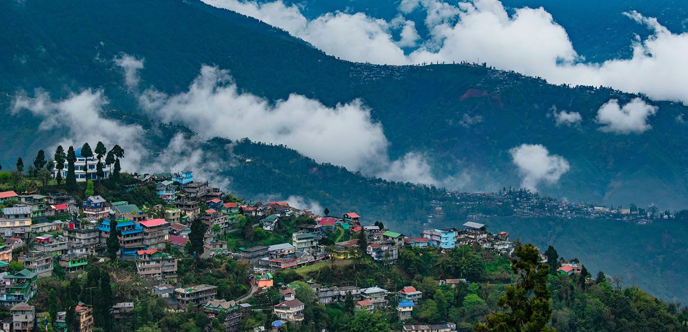 Mountain views in Darjeeling, West Bengal, India