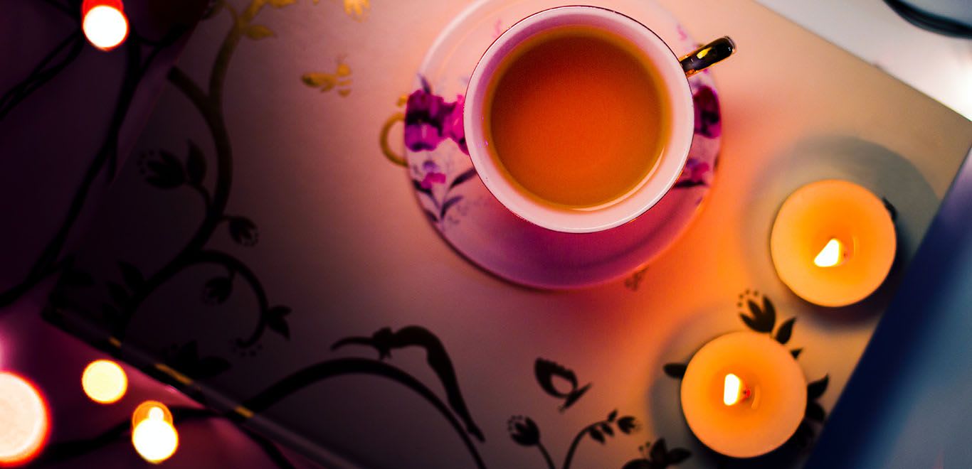 Tea set in Darjeeling, India