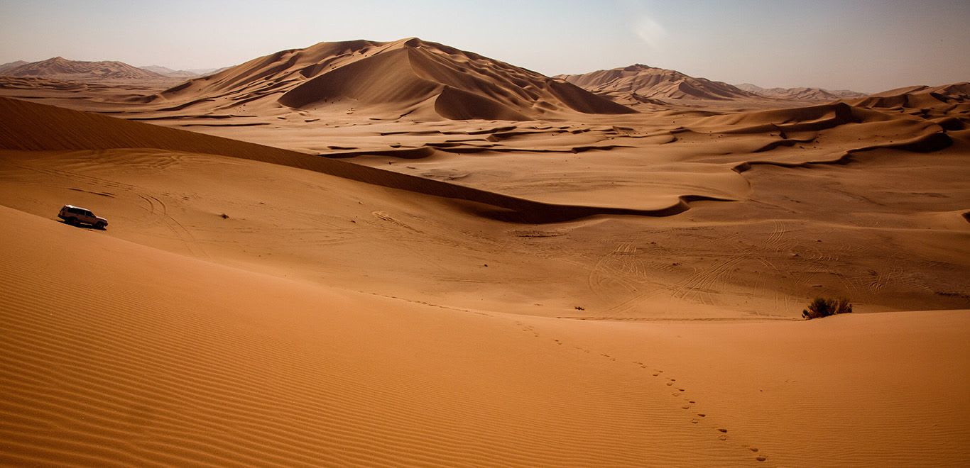 Endless sand dunes in Rub al-Khali, Dhofar region in Oman