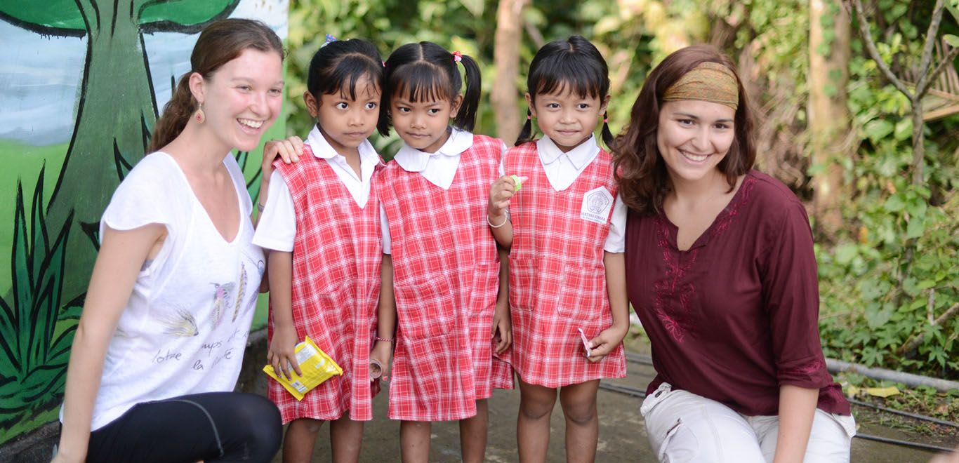 Teachers with kids in Bali