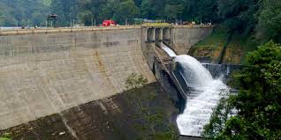 Dam Visit — Sightseeing / Leisure in Munnar