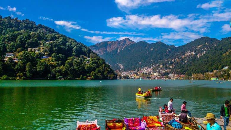 Boating on Naini Lake — Leisure / Nature