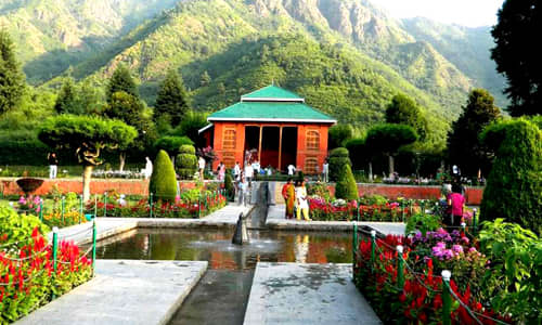 Mughal Garden Visit — Heritage / Sightseeing