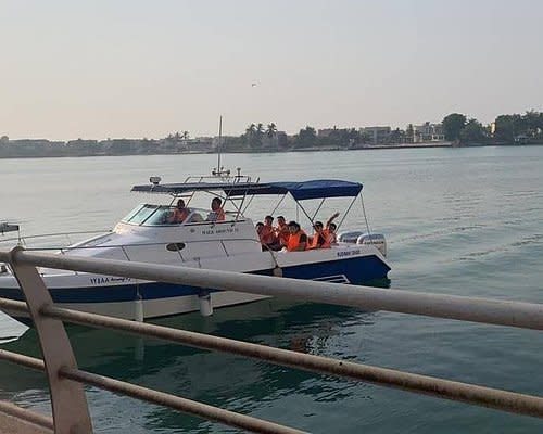 Jeddah: Pengalaman menyelam di Laut Merah bersama instruktur.