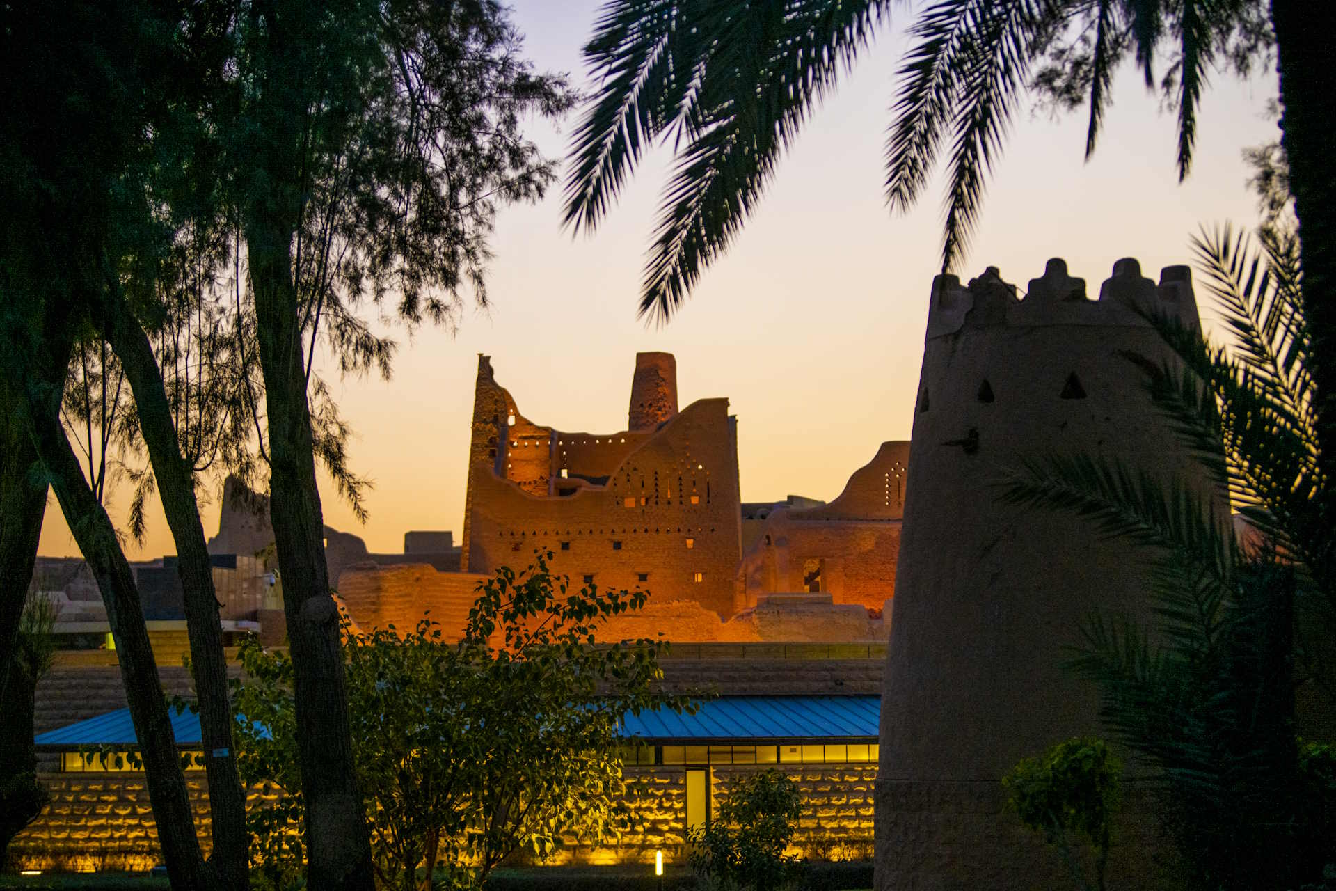 Riyadh: 6-Hour VIP City Tour