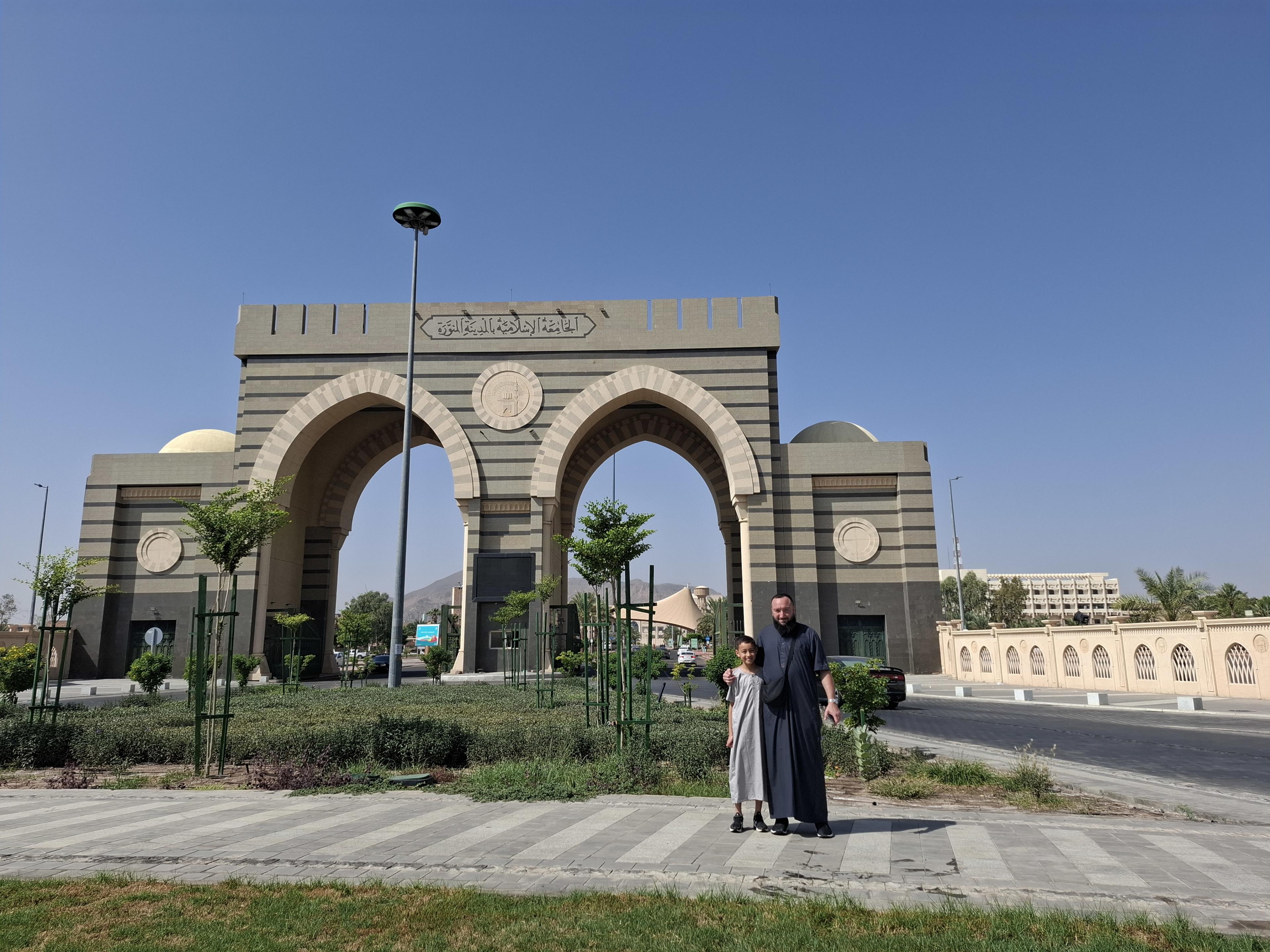 المدينة المنورة: جولة دراجات جماعية مع مرشد