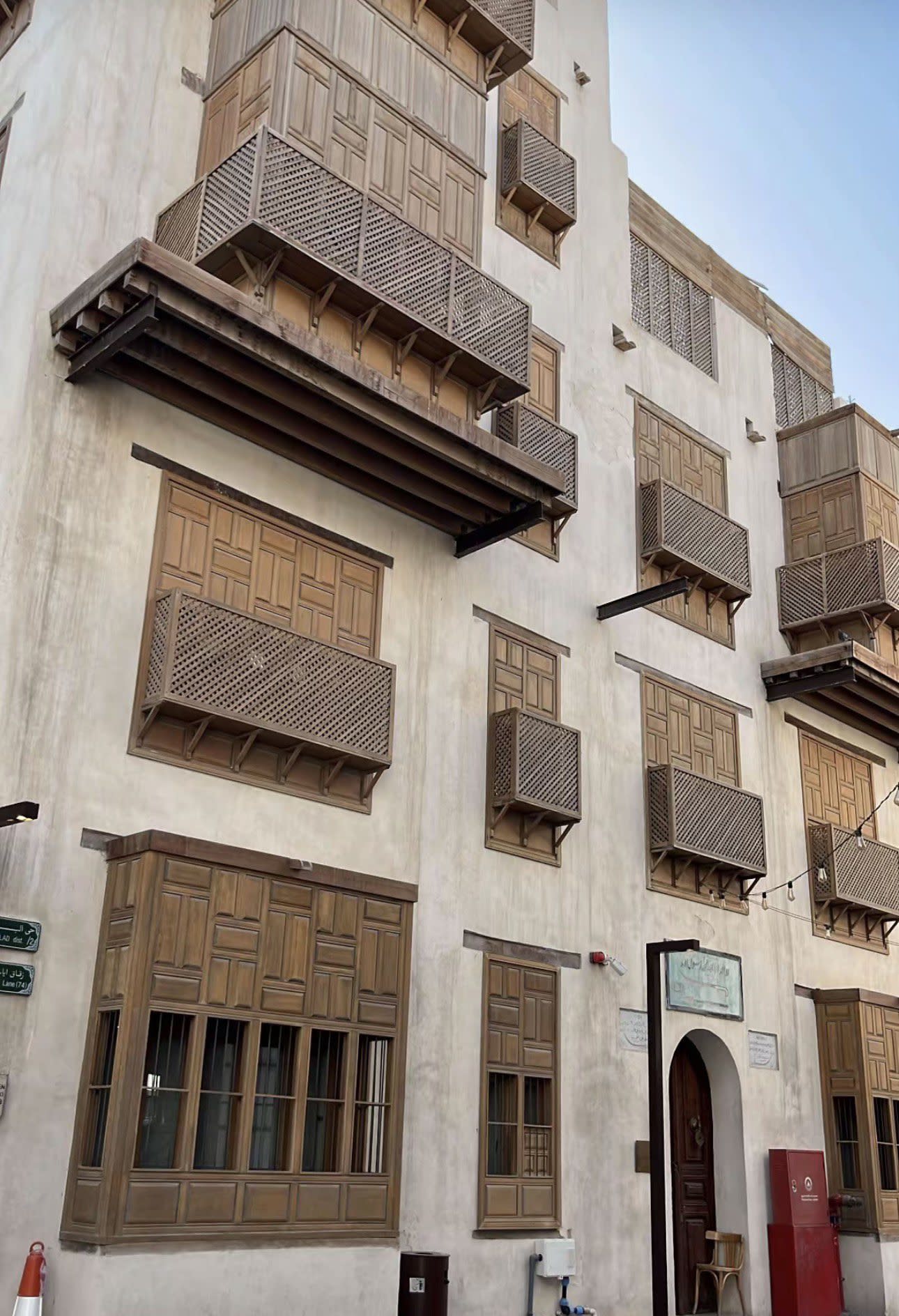 جدة: جولة من جدة البلد إلى كورنيش الحمراء