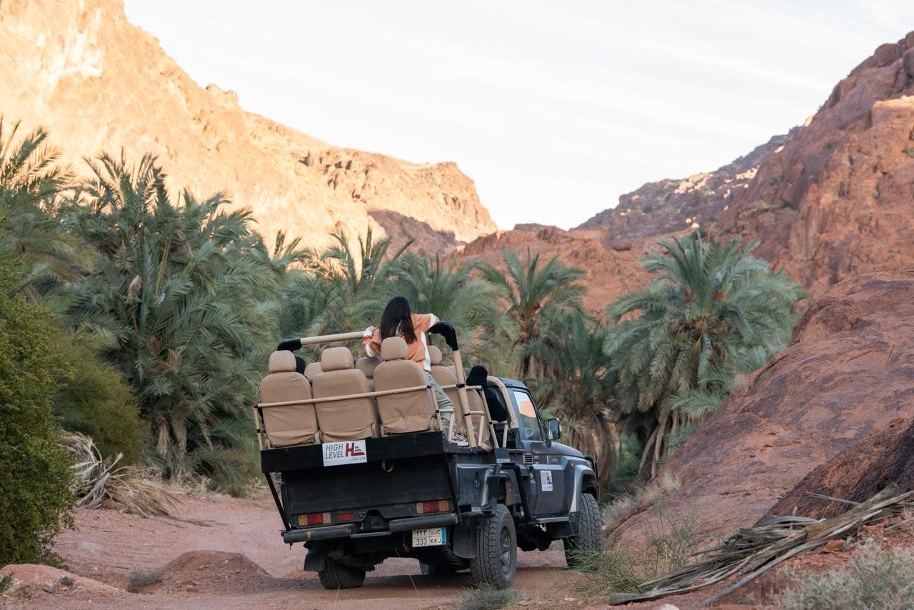 Safari experience among the mountains of Hail
