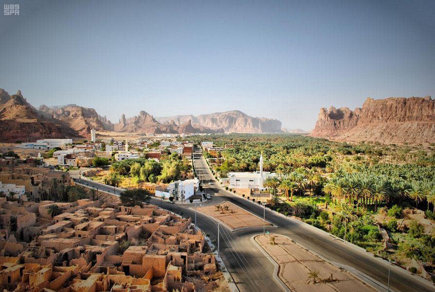 Tur menyusuri jalur oasis warisan budaya di Al-Ula