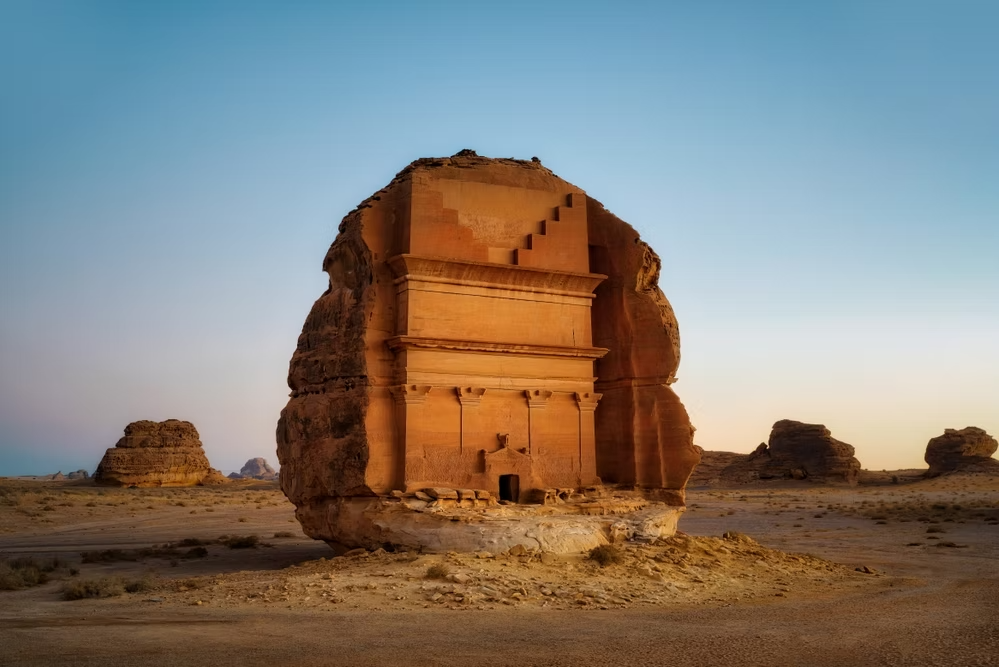 العُلا: باقة ليلتين فاخرة مع قاعة مرايا