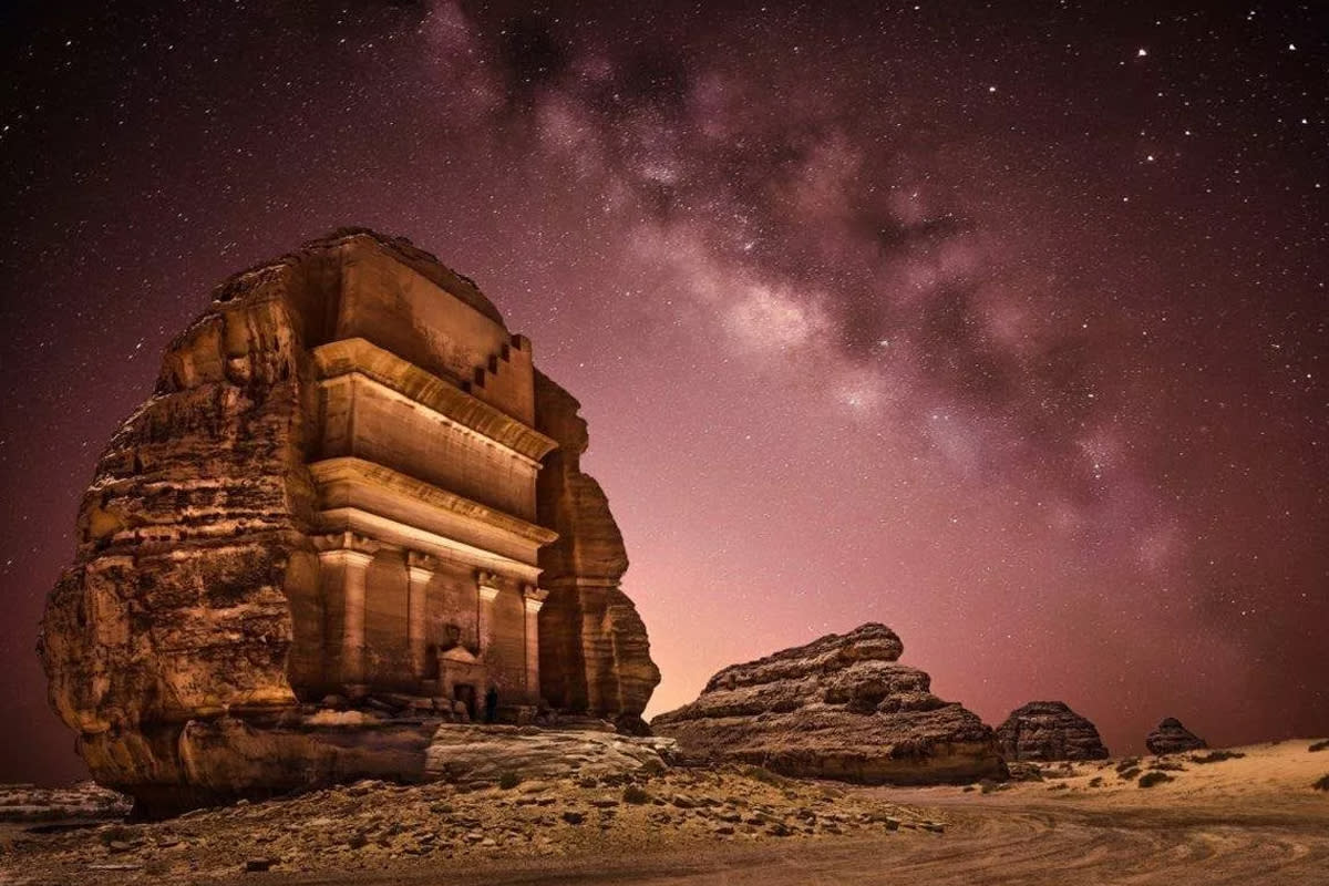 العُلا: باقة ليلتين فاخرة مع قاعة مرايا