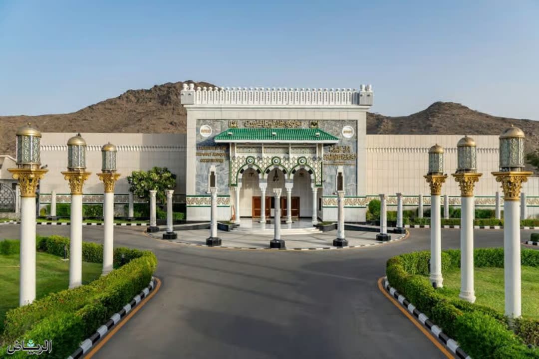رحلة إلى المعالم النبوية بالقرب من المسجد الحرام