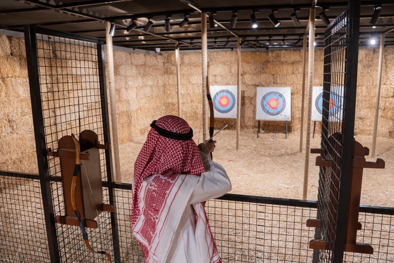 Medina: Visiting Sayyid al-Shuhada Square