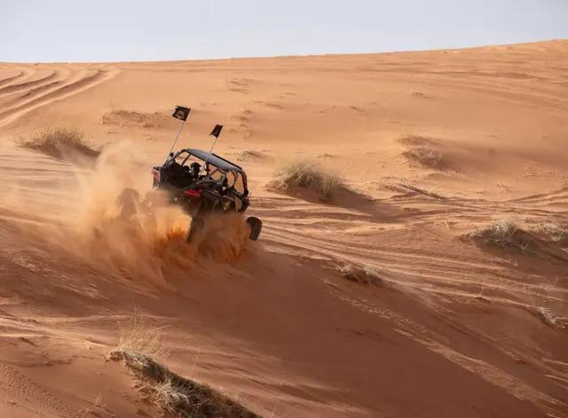 Hail: Buggy safari among the sand dunes with Arabian hospitality